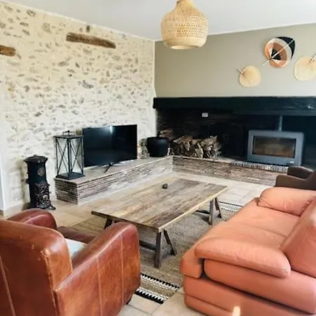 Dans Corps De Ferme Renove Hébergement de vacances *